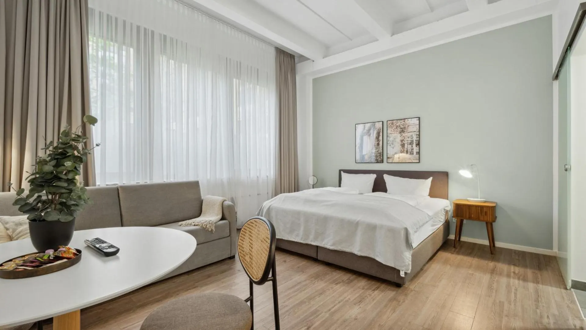 Aparthotel Limehome Munich Fritz-Erler Str