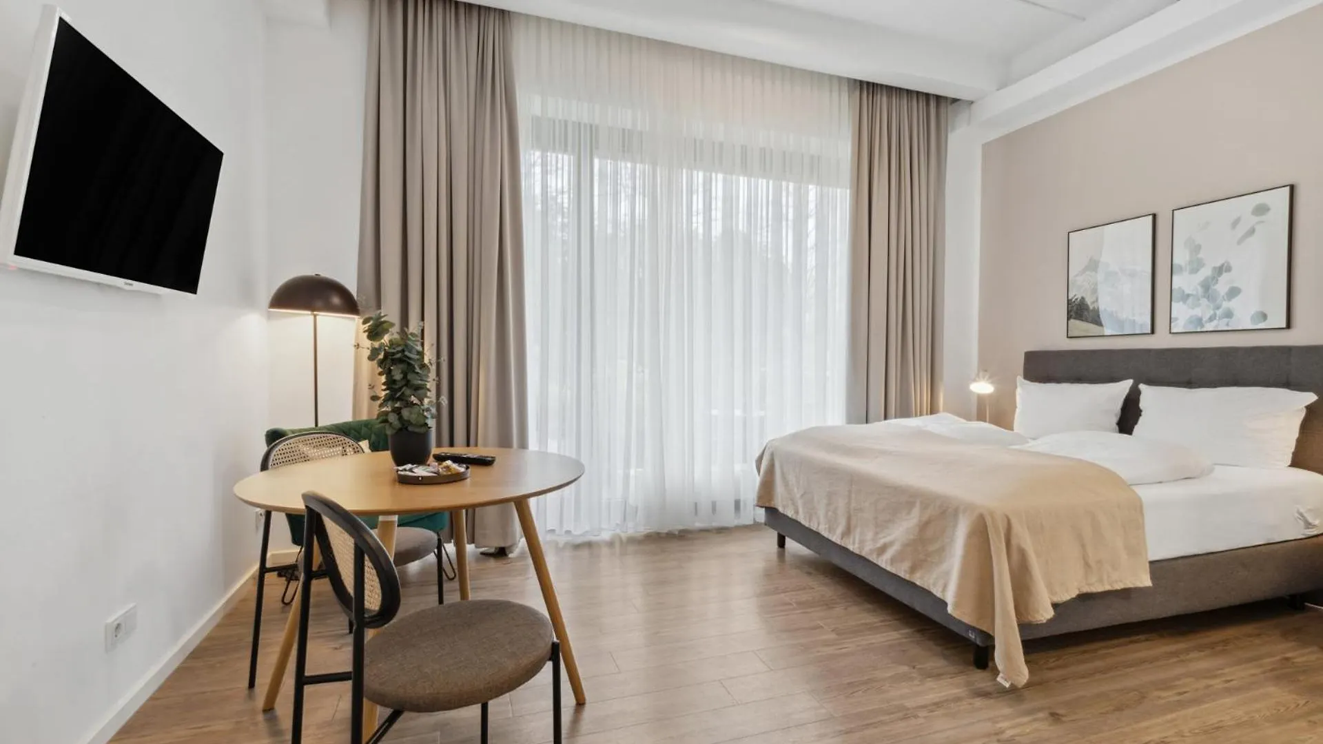 Limehome Munich Fritz-Erler Str Aparthotel