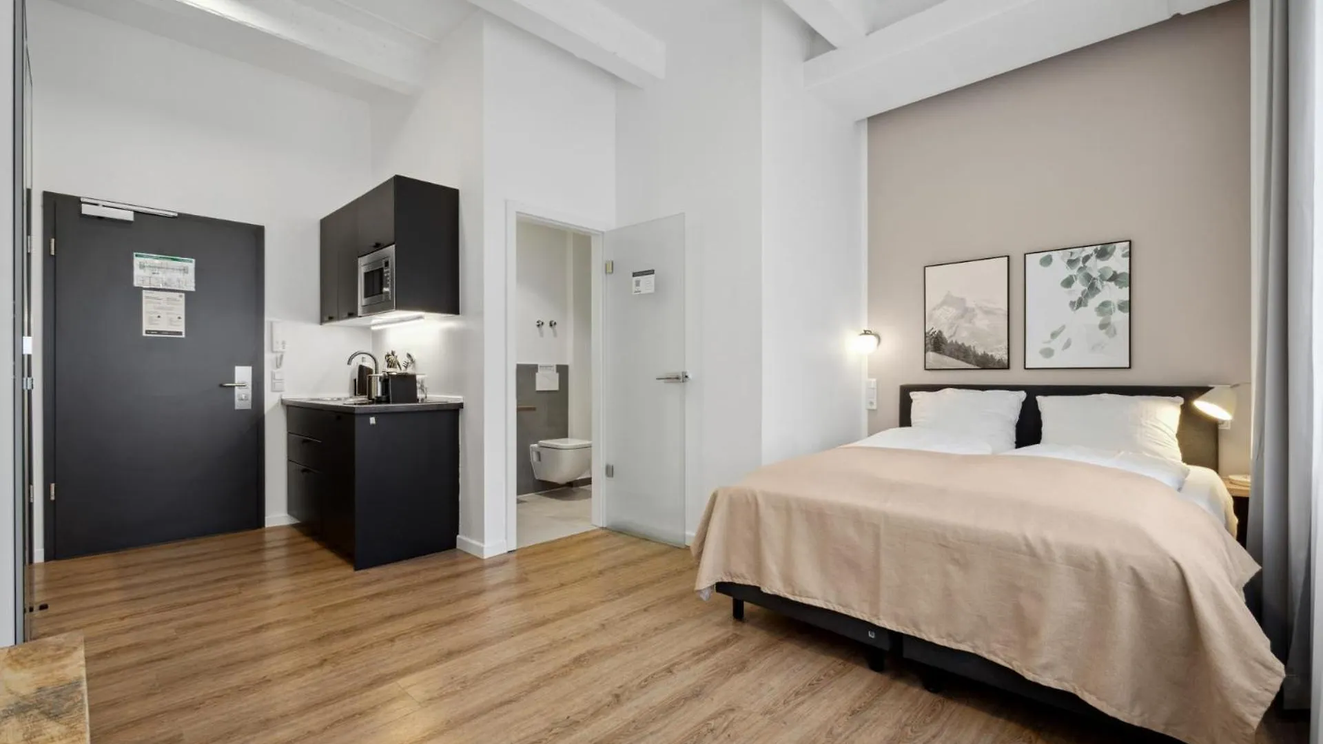 Limehome Munich Fritz-Erler Str 4*,  Germany