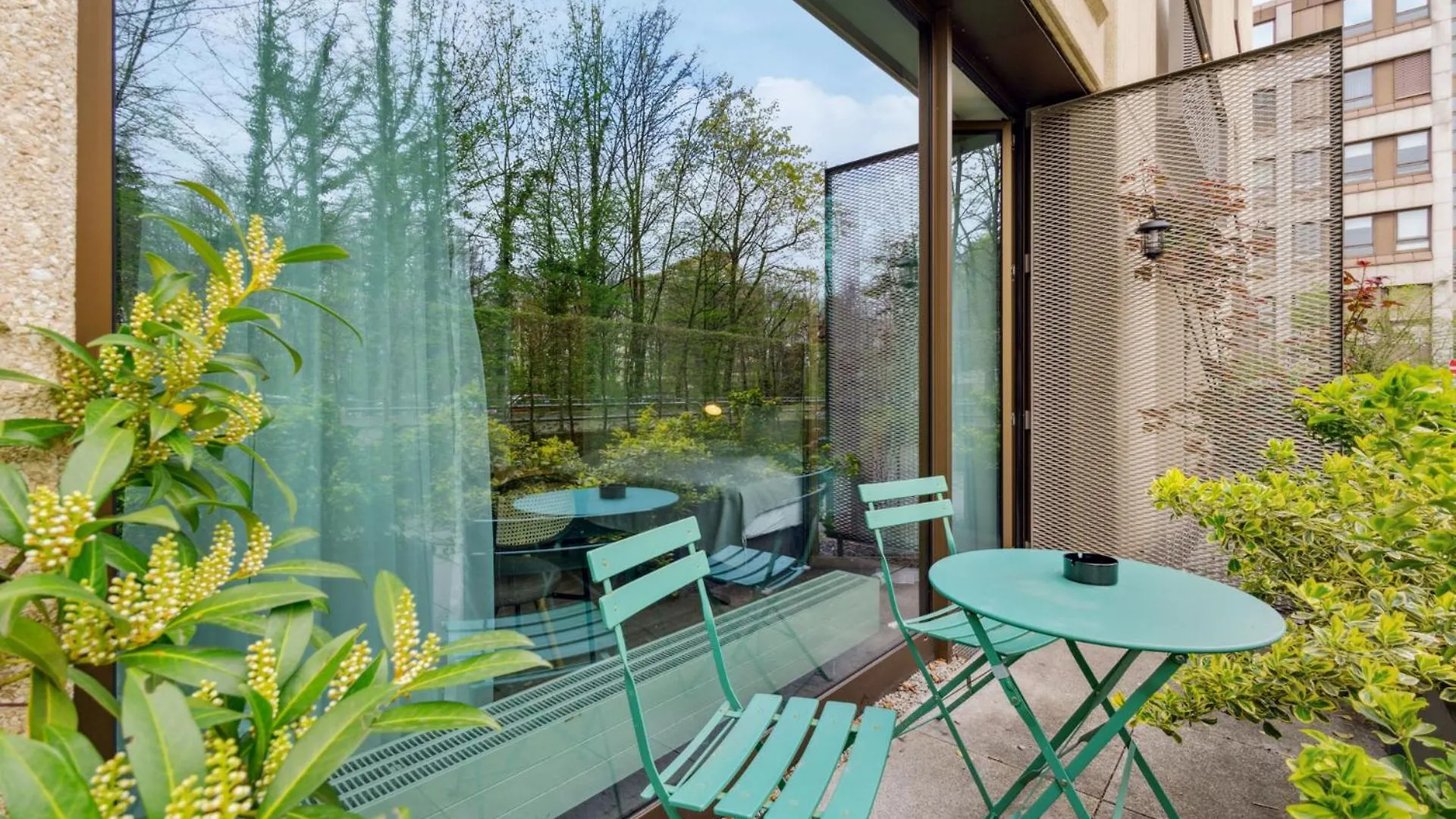 Limehome Munich Fritz-Erler Str Aparthotel