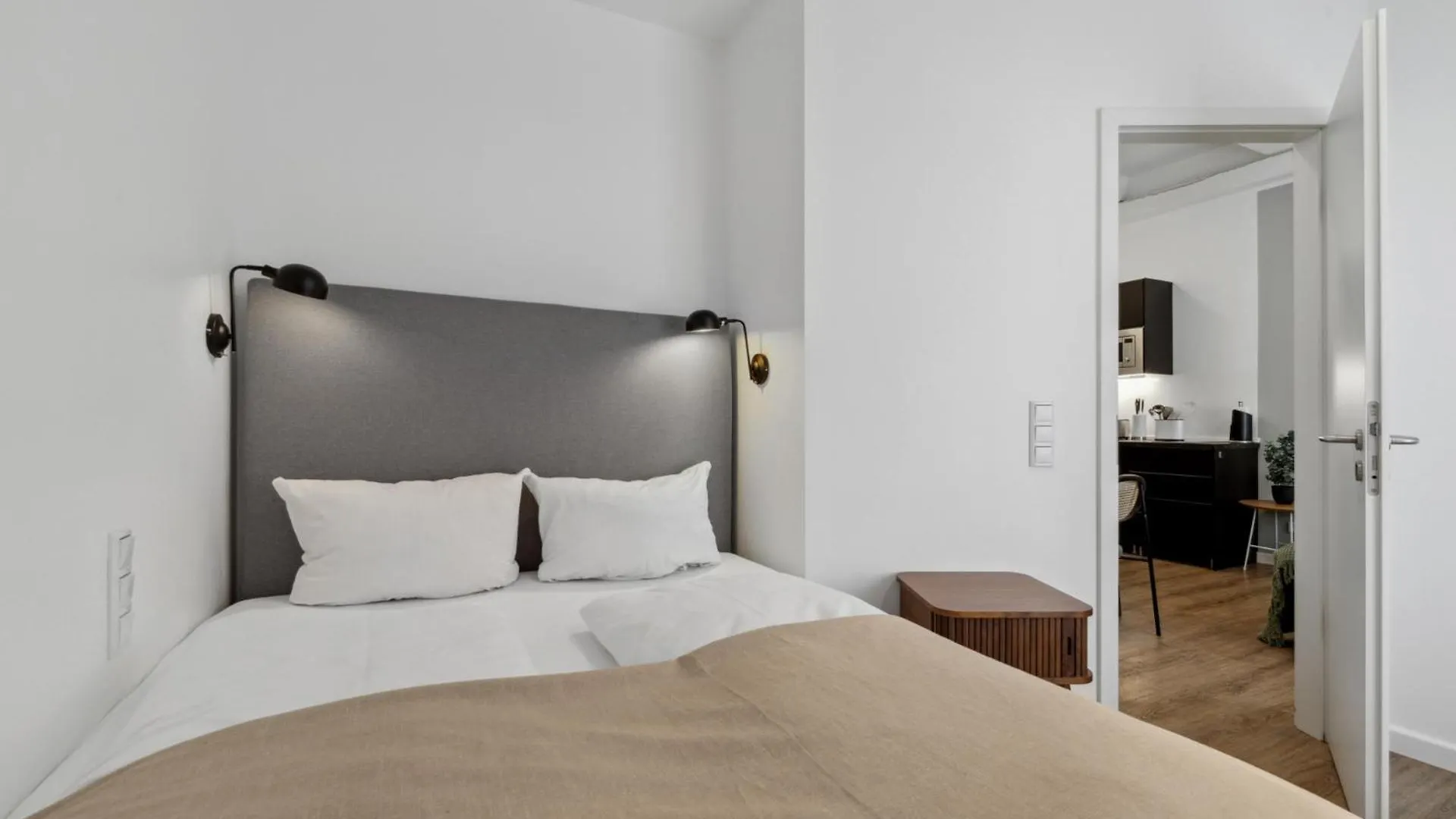 Aparthotel Limehome Munich Fritz-Erler Str